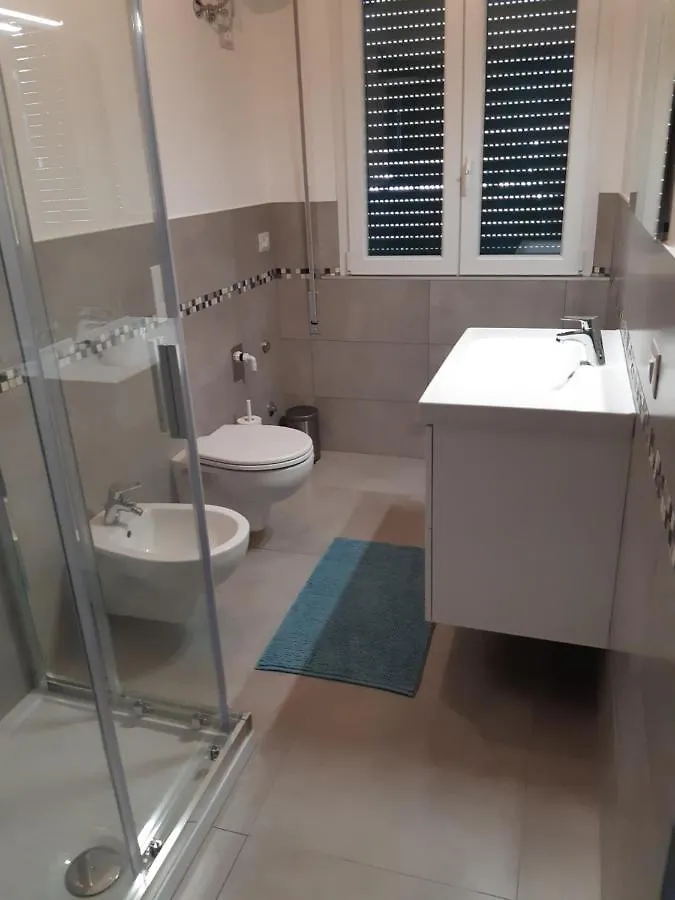 Villa Lina Rimini 0*,  Italy